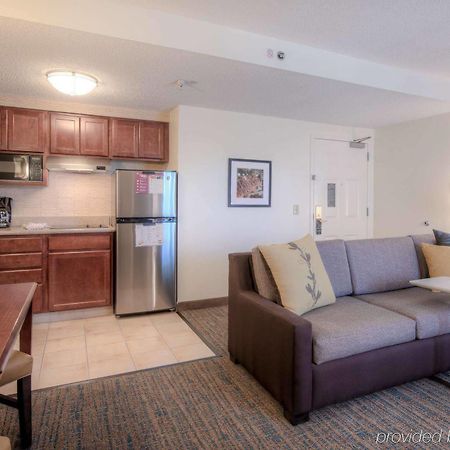 Residence Inn By Marriott Raleigh Crabtree Valley Bagian luar foto