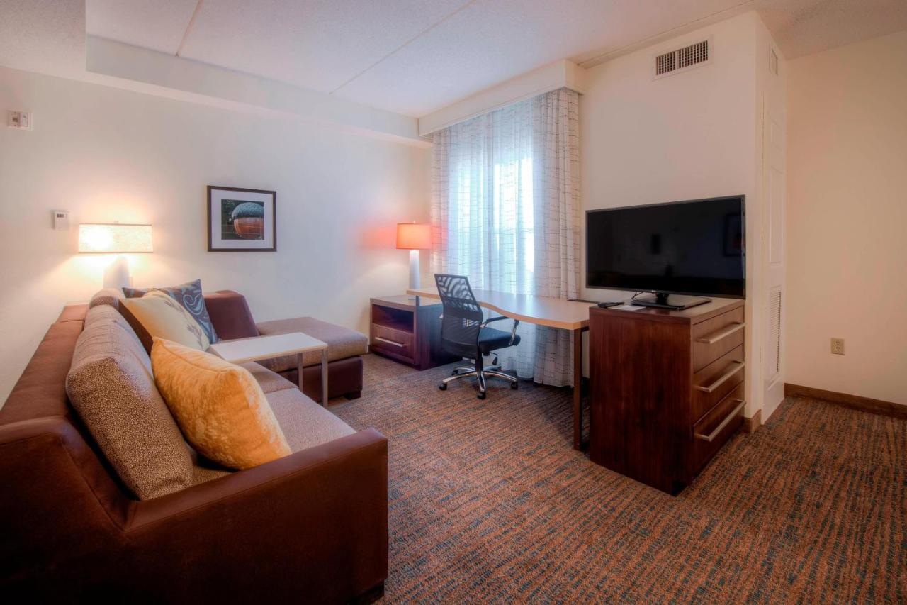 Residence Inn By Marriott Raleigh Crabtree Valley Bagian luar foto