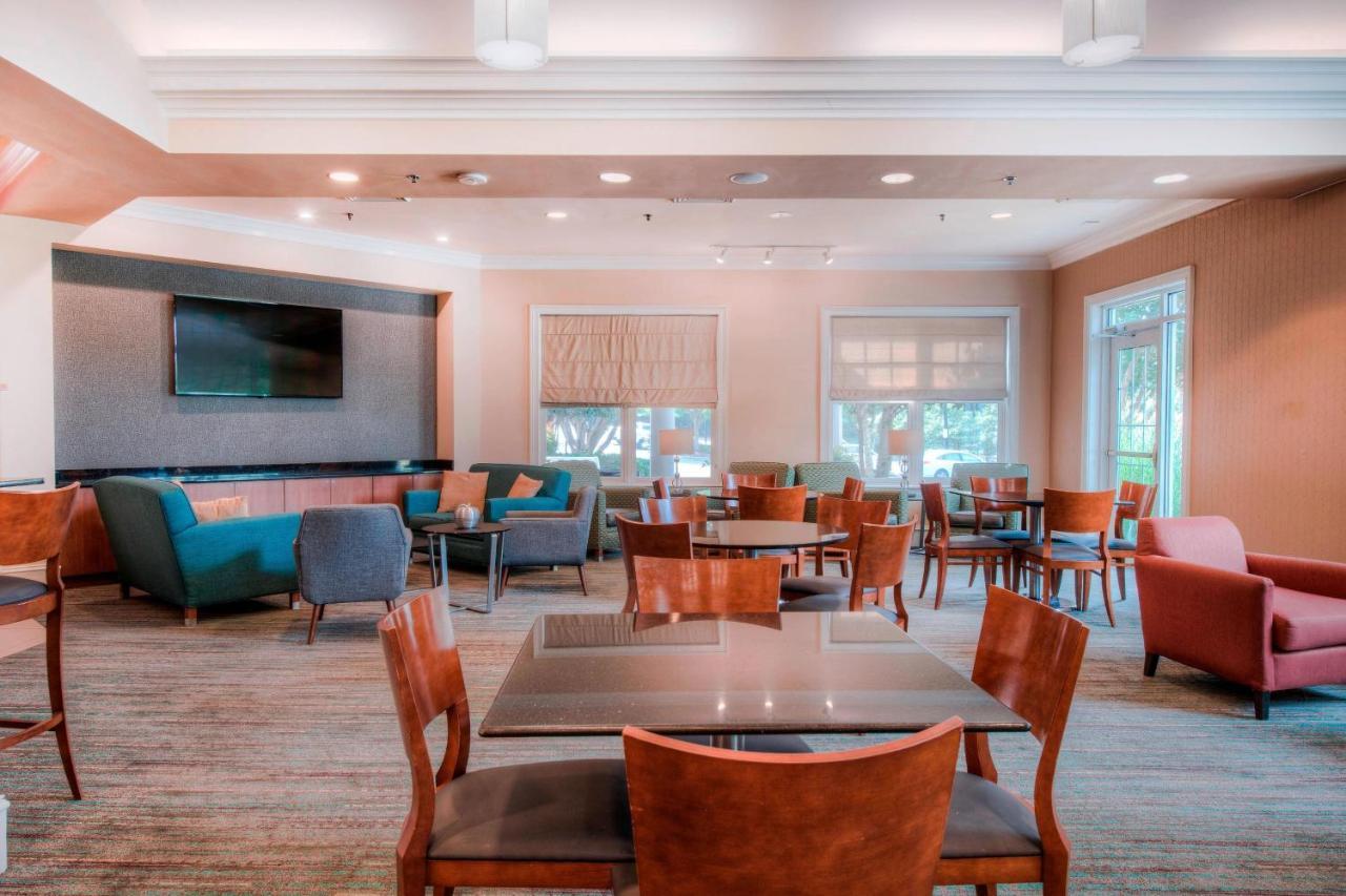 Residence Inn By Marriott Raleigh Crabtree Valley Bagian luar foto