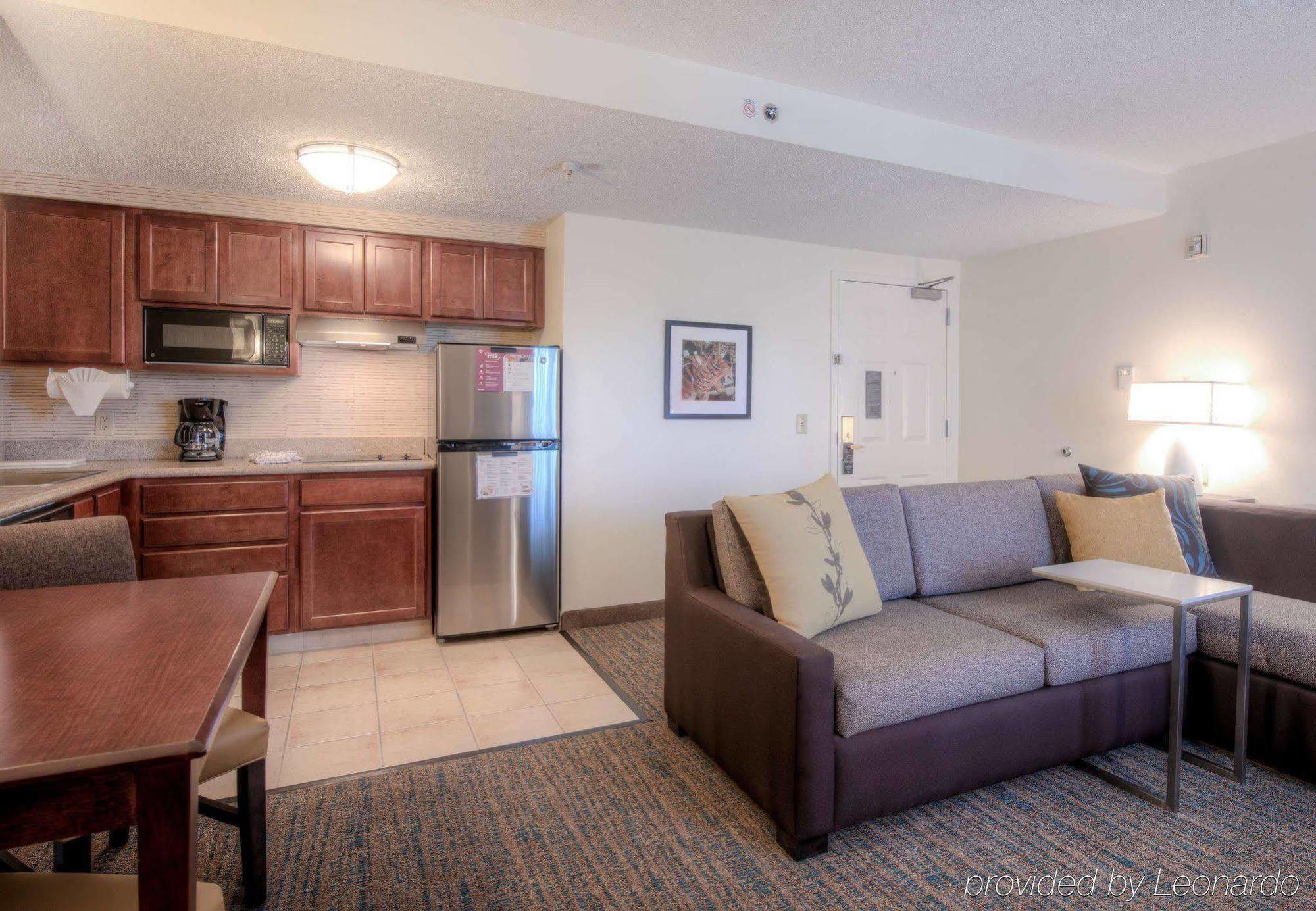 Residence Inn By Marriott Raleigh Crabtree Valley Bagian luar foto